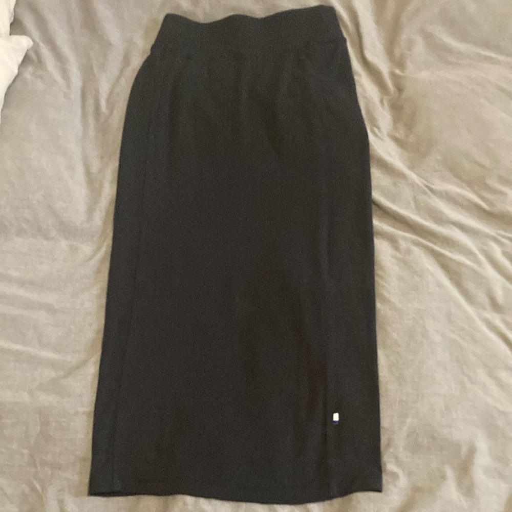 Kit and Ace black pencil skirt